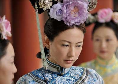 看完妃子的照片，才懂皇上原來也蠻辛苦的...