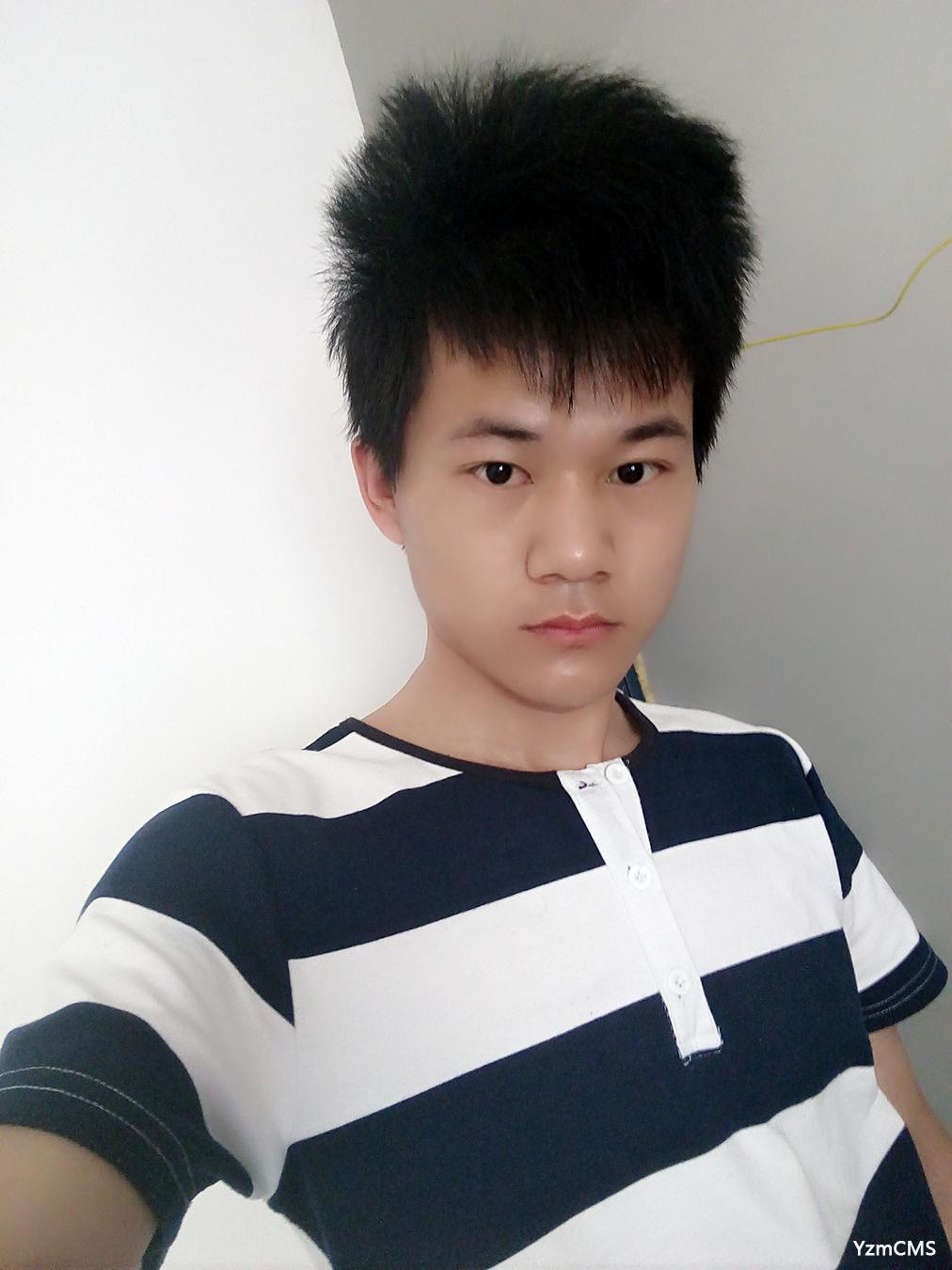 袁志蒙，今年我二十三歲